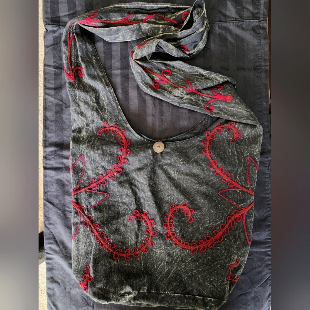 The Collection Royal Gray & Red Bohemian Shoulder Bag with Slouchy Design